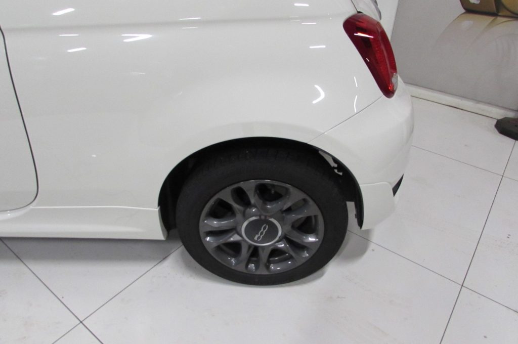 FIAT 500 1.0 Hybrid Connect - 4