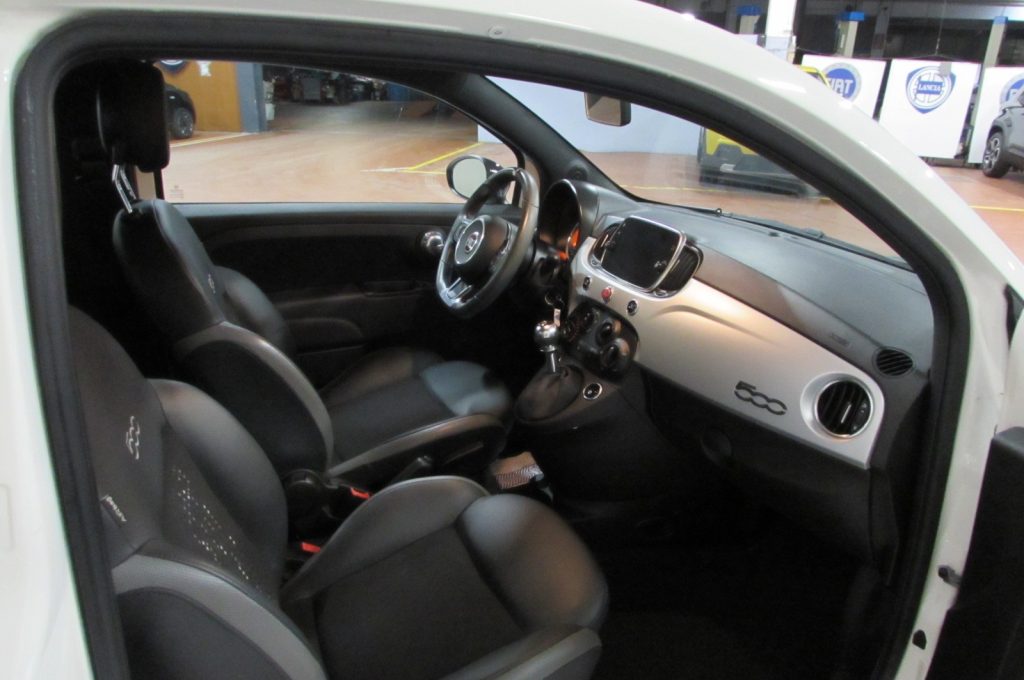 FIAT 500 1.0 Hybrid Connect - 14