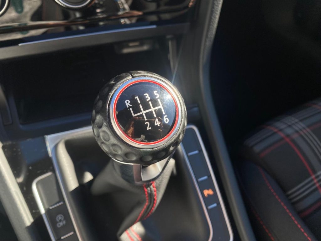 VOLKSWAGEN Golf GTI 245CV 3p. *TETTO*DynAudio - 8