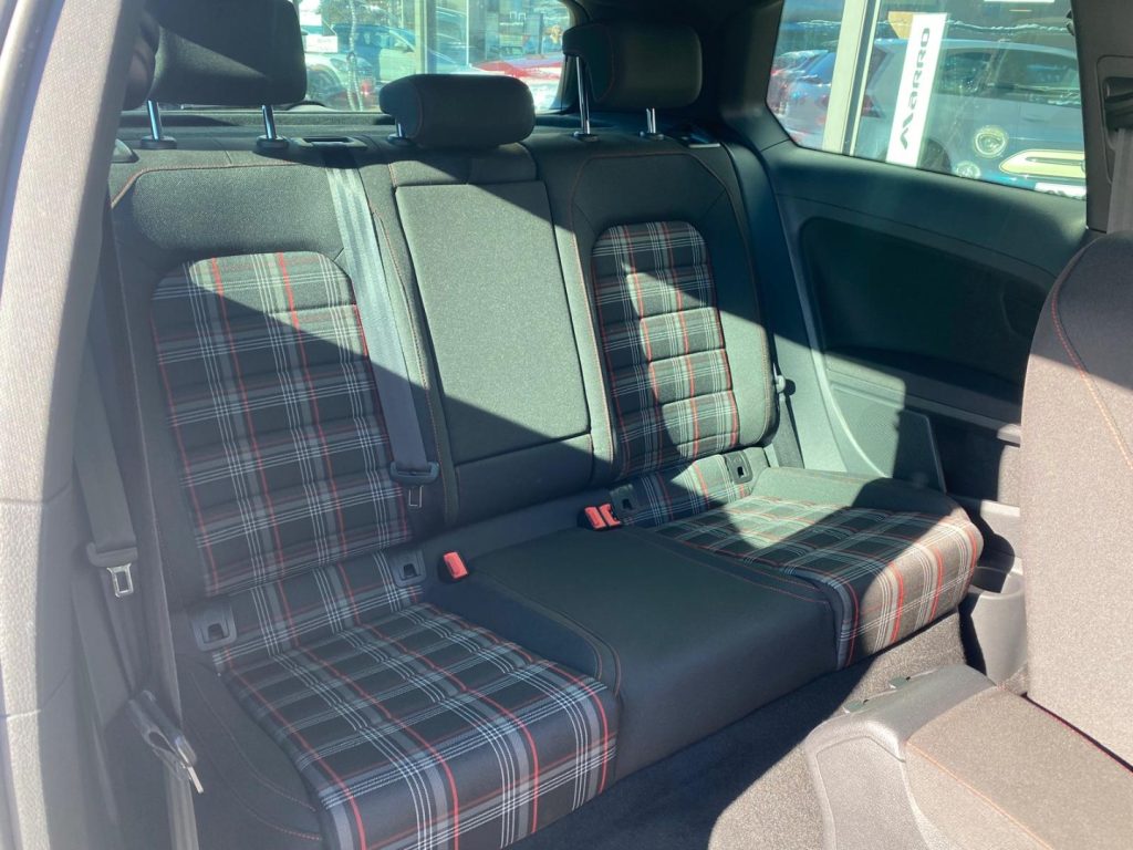 VOLKSWAGEN Golf GTI 245CV 3p. *TETTO*DynAudio - 22