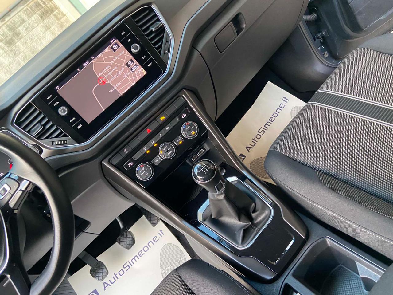 VOLKSWAGEN T-Roc 1.6 TDI SCR Business BlueMotion Technology - 28