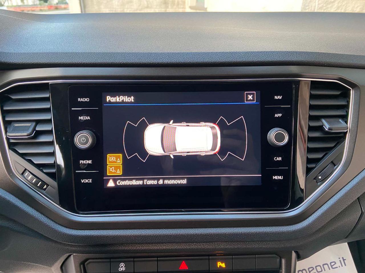 VOLKSWAGEN T-Roc 1.6 TDI SCR Business BlueMotion Technology - 16