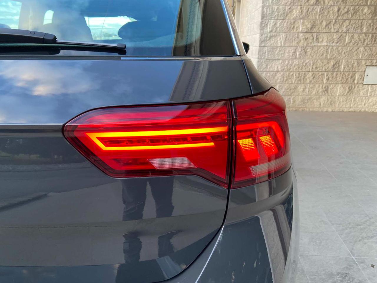 VOLKSWAGEN T-Roc 1.6 TDI SCR Business BlueMotion Technology - 23