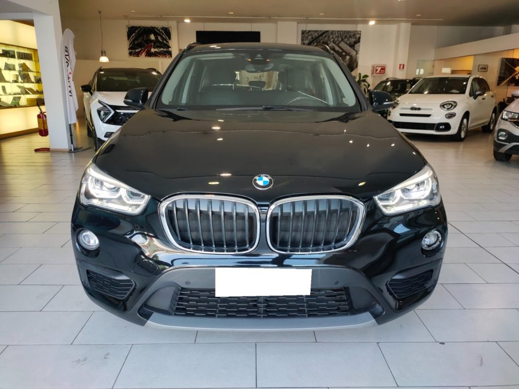BMW X1 sDrive18d Automatic Navi Business Sport - 2