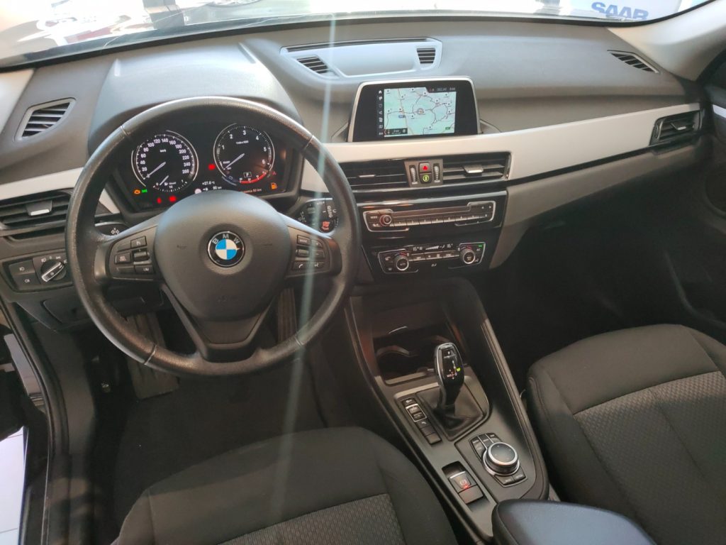 BMW X1 sDrive18d Automatic Navi Business Sport - 8