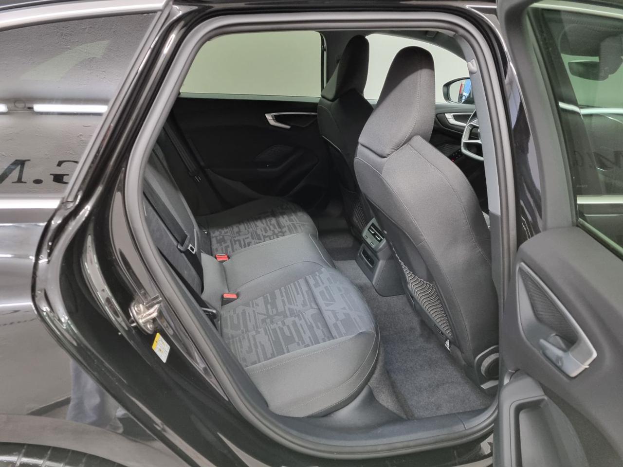 AUDI A5 Avant TDI 150 kW mHEV+ S tronic Business Advanced - 26