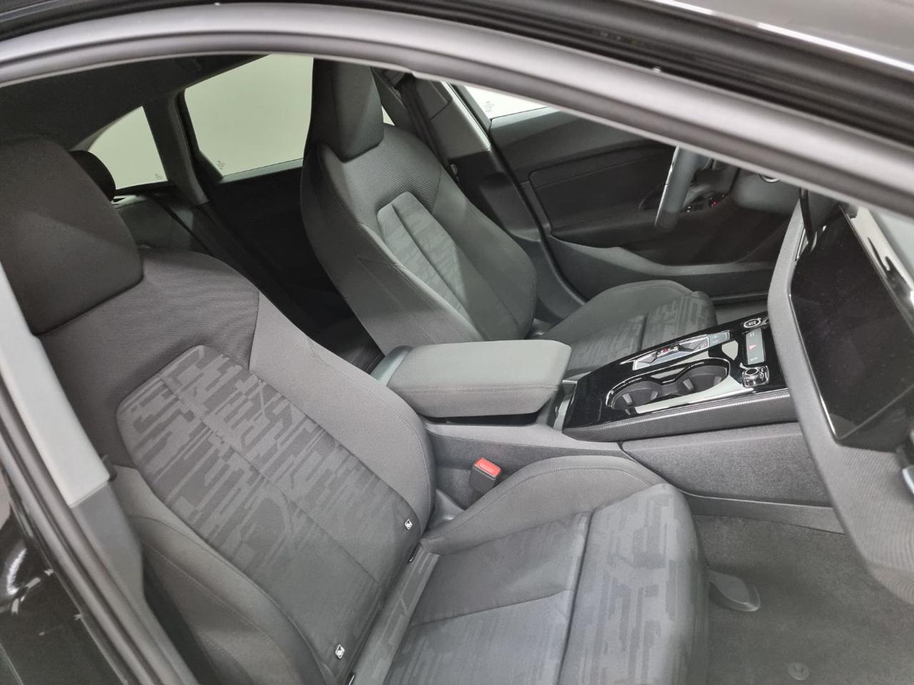 AUDI A5 Avant TDI 150 kW mHEV+ S tronic Business Advanced - 31