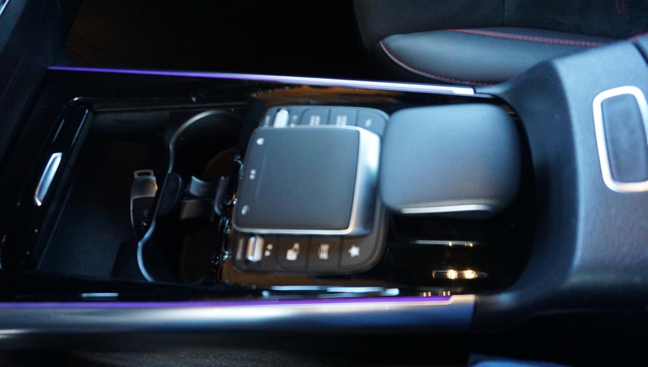 MERCEDES-BENZ B 180 d Automatic Premium - 24