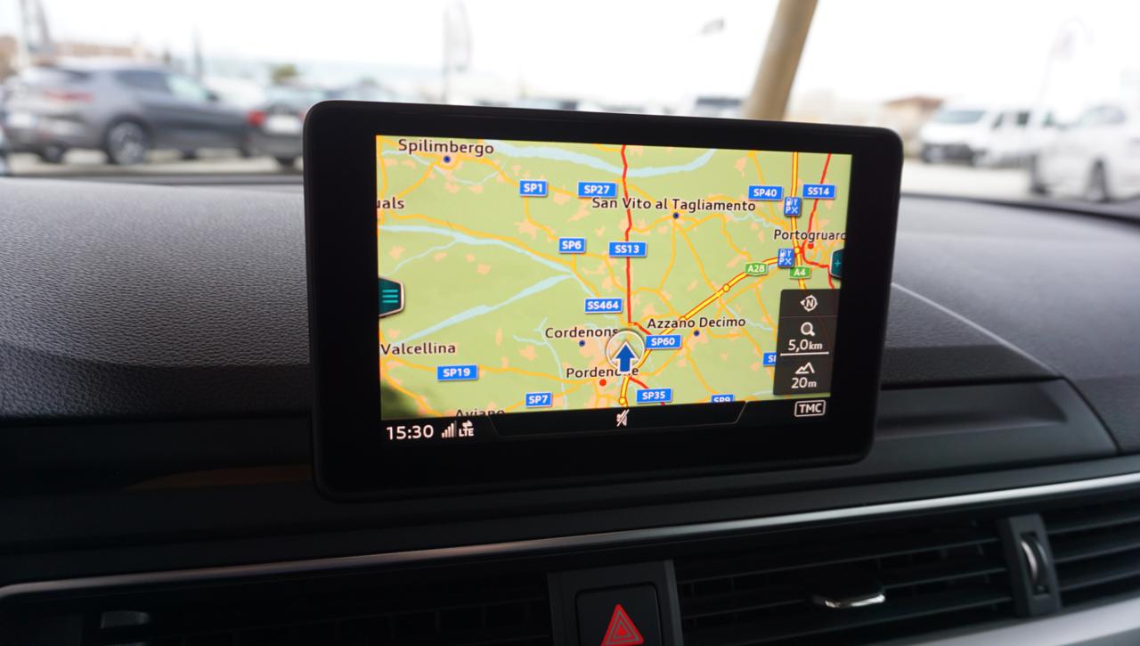 AUDI A4 Avant 2.0 TDI 150 CV S tronic Business Sport - 23