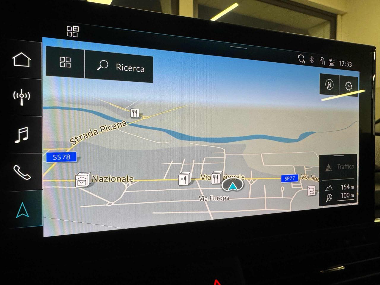 AUDI A4 Avant 35 TDI/163 CV S tronic Business Advanced - 14