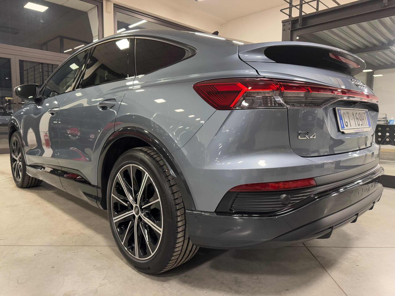 AUDI Q4 e-tron Q4 SPB 40 e-tron S line edition - 4