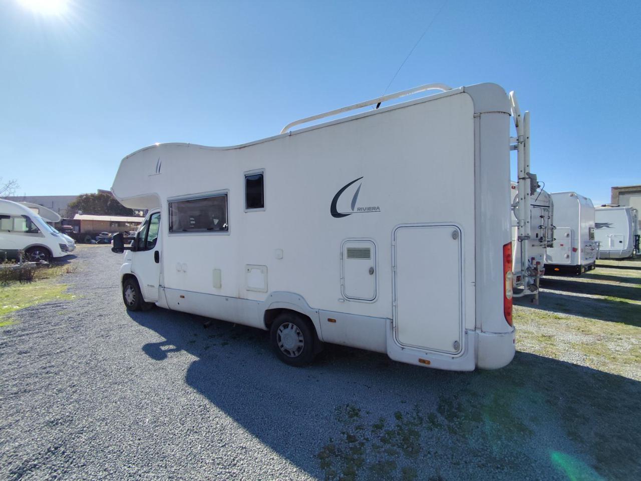 CI INTERNATIONAL RIVIERA GT - 4