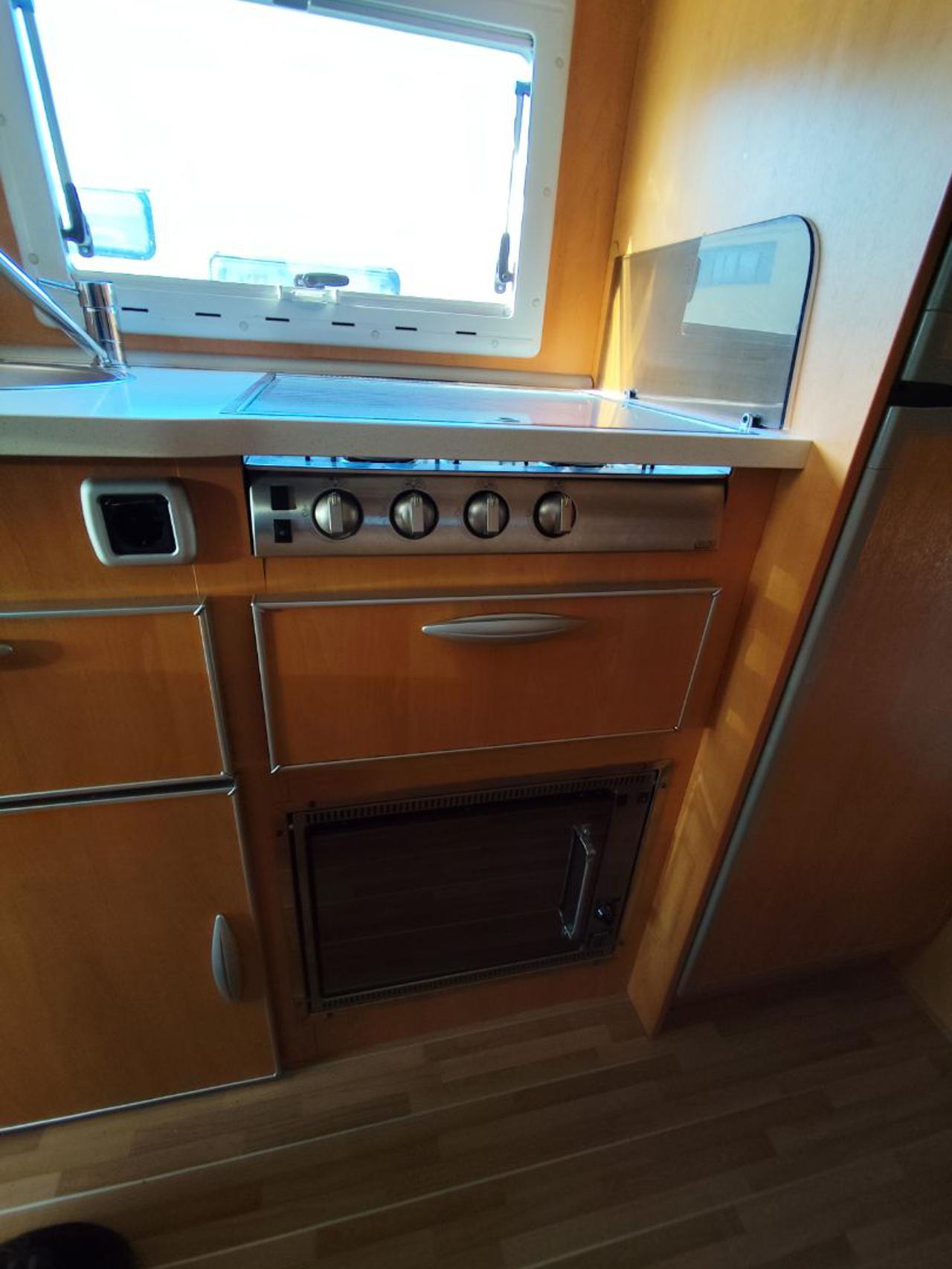 CI INTERNATIONAL RIVIERA GT - 11