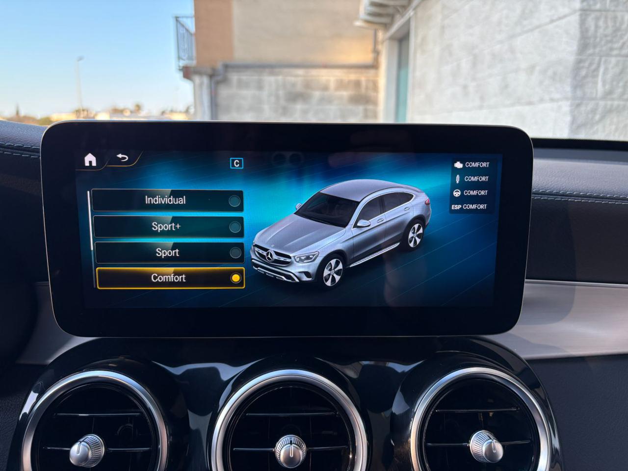 MERCEDES-BENZ GLC 300 de 4Matic Plug-in hybrid Coupé Premium TETTO. - 27