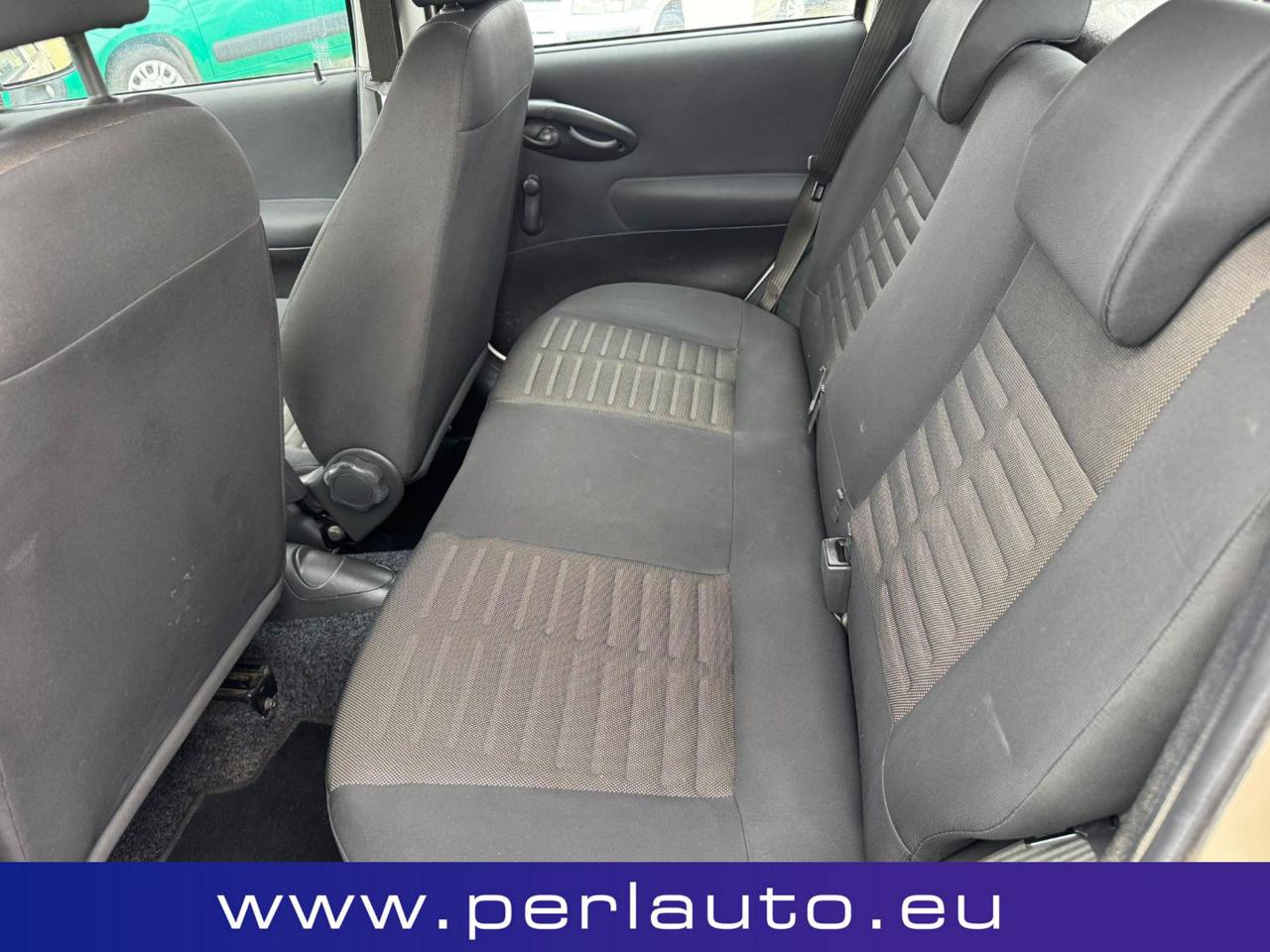 FIAT Punto Classic 1.3 MJT 5 porte Active - 12