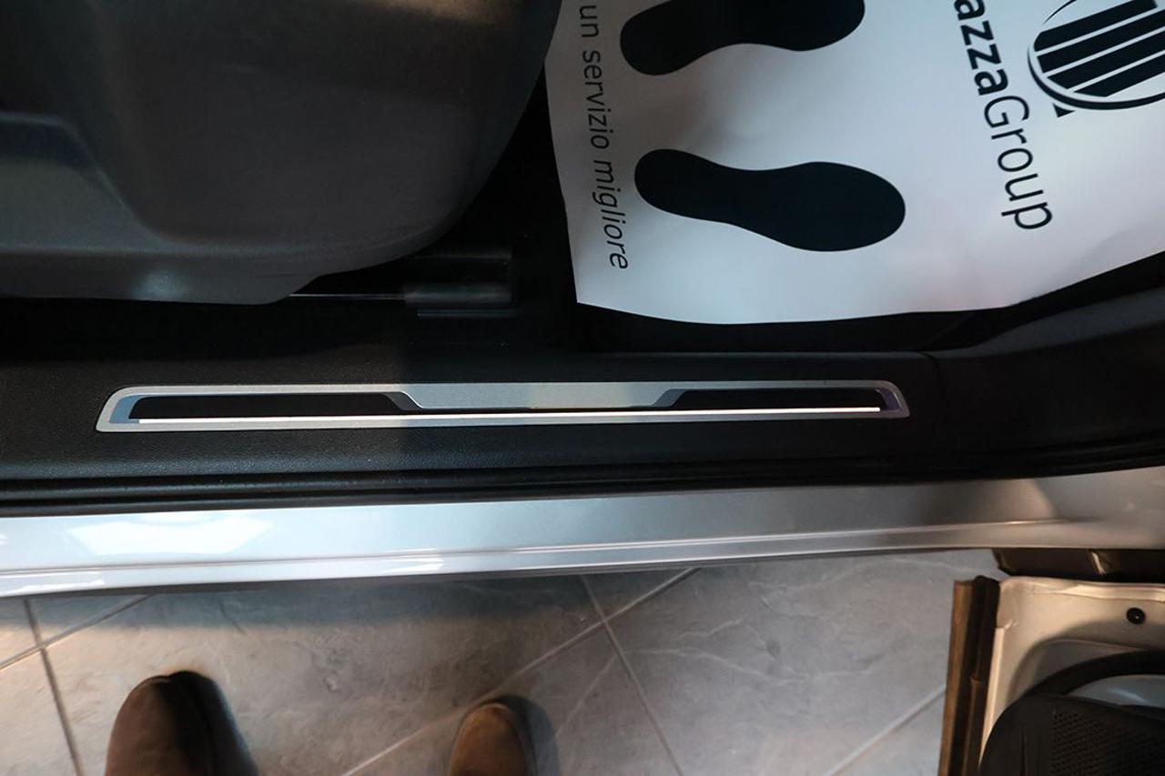 VOLKSWAGEN Tiguan 2.0 TDI 150cv SCR DSG Life - 34