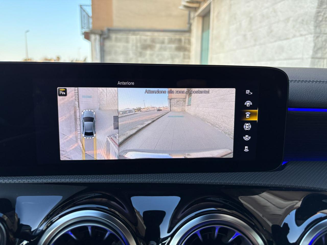 MERCEDES-BENZ A 220 d Automatic Premium Sedan TETTO-PACK NIGHT - 35