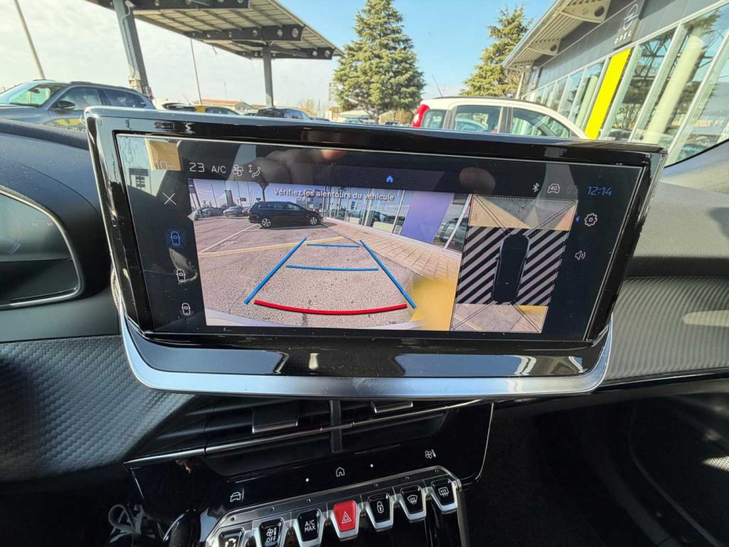 PEUGEOT 2008 PureTech 100 S&S Allure - 16