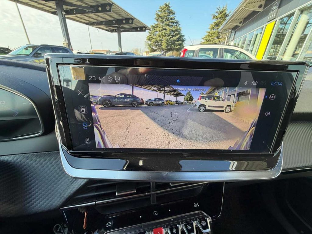 PEUGEOT 2008 PureTech 100 S&S Allure - 17