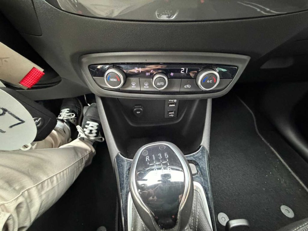 OPEL Crossland 1.2 Turbo 12V 110 CV Start&Stop Elegance - 16