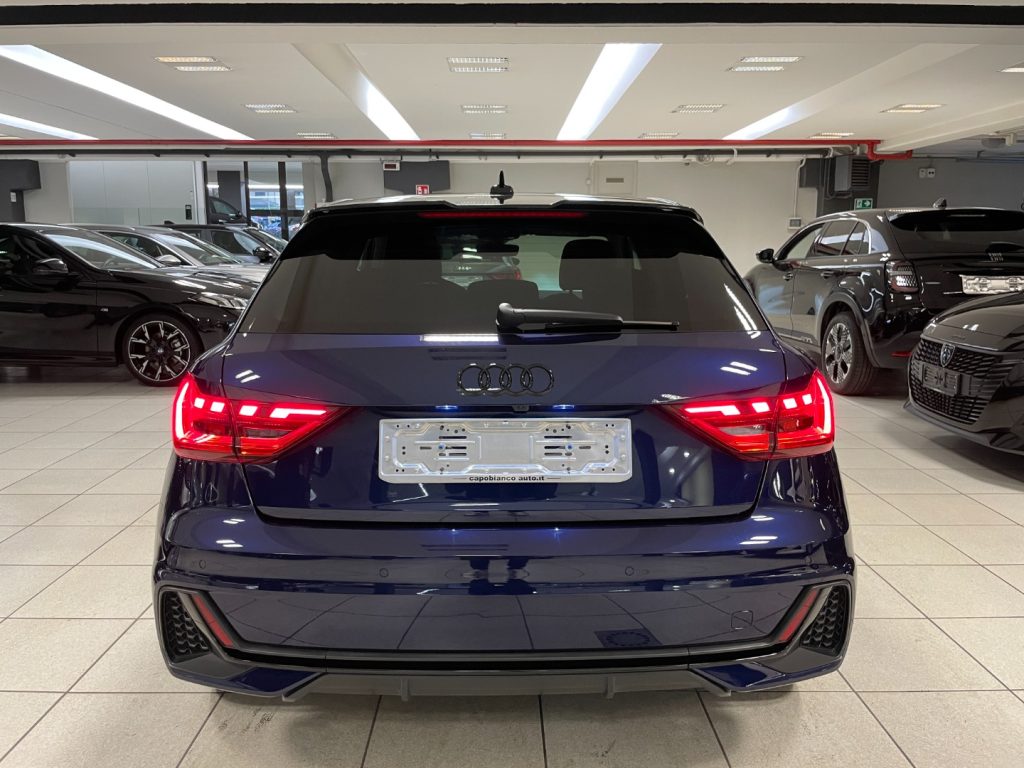 AUDI A1 SPB 30 TFSI S tronic EDITION BLACK SLINE+CAMERA - 6