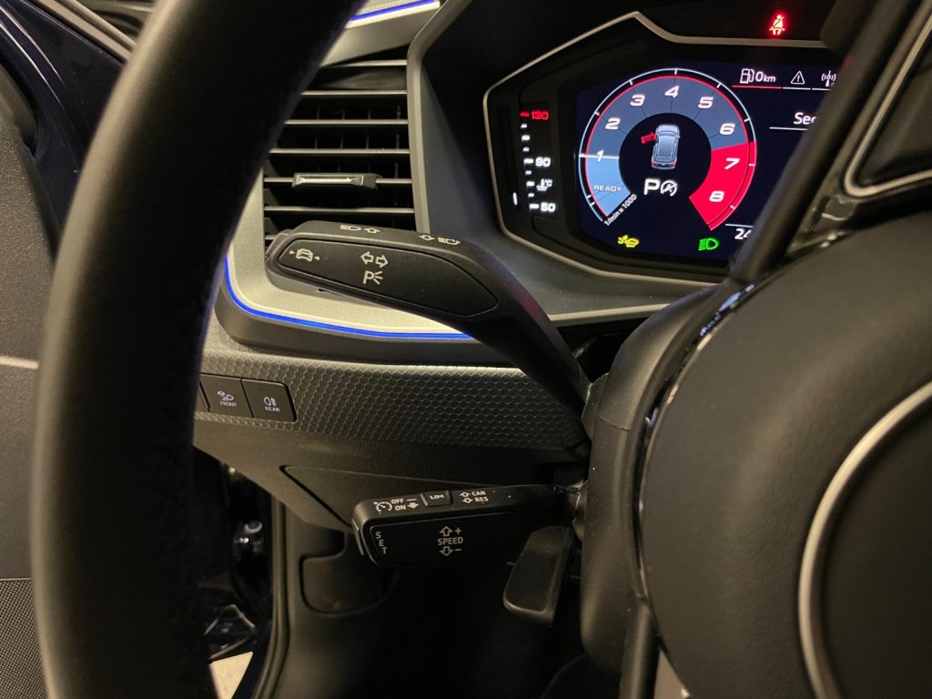 AUDI A1 SPB 30 TFSI S tronic EDITION BLACK SLINE+CAMERA - 21