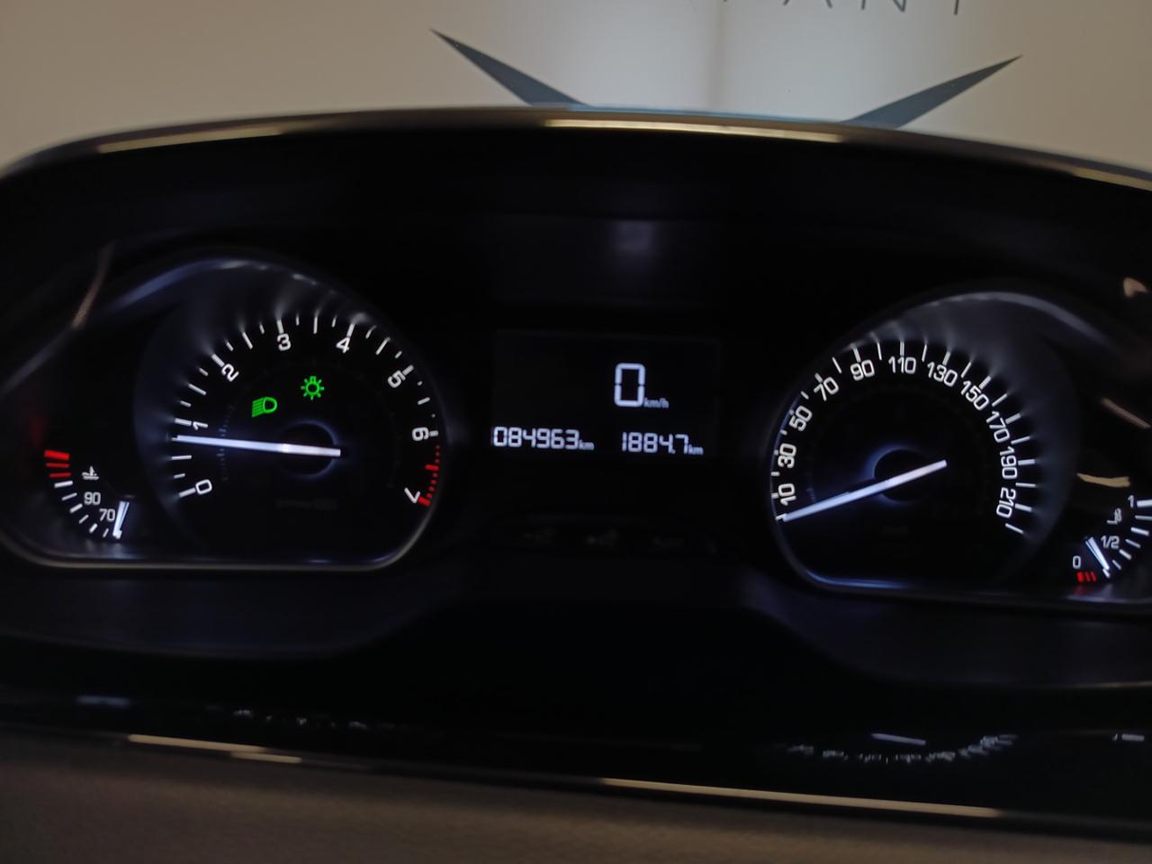 PEUGEOT 208 1° serie PureTech 82 5 porte Allure - 12