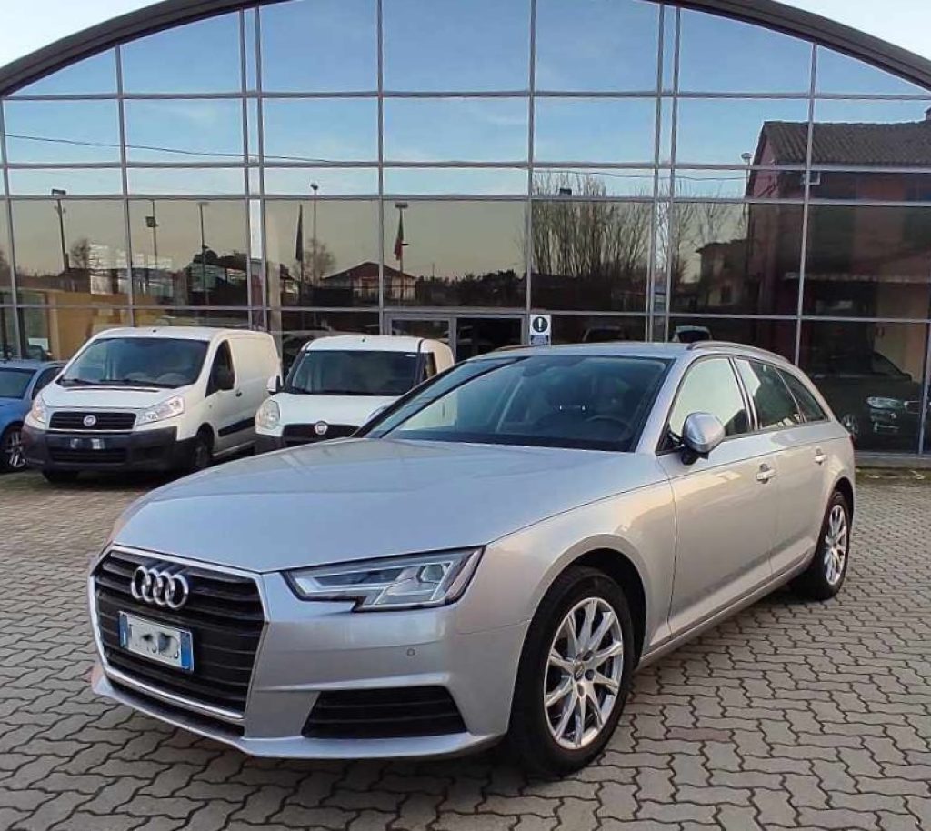 AUDI A4 Avant 35 TDI S tronic Business - 1