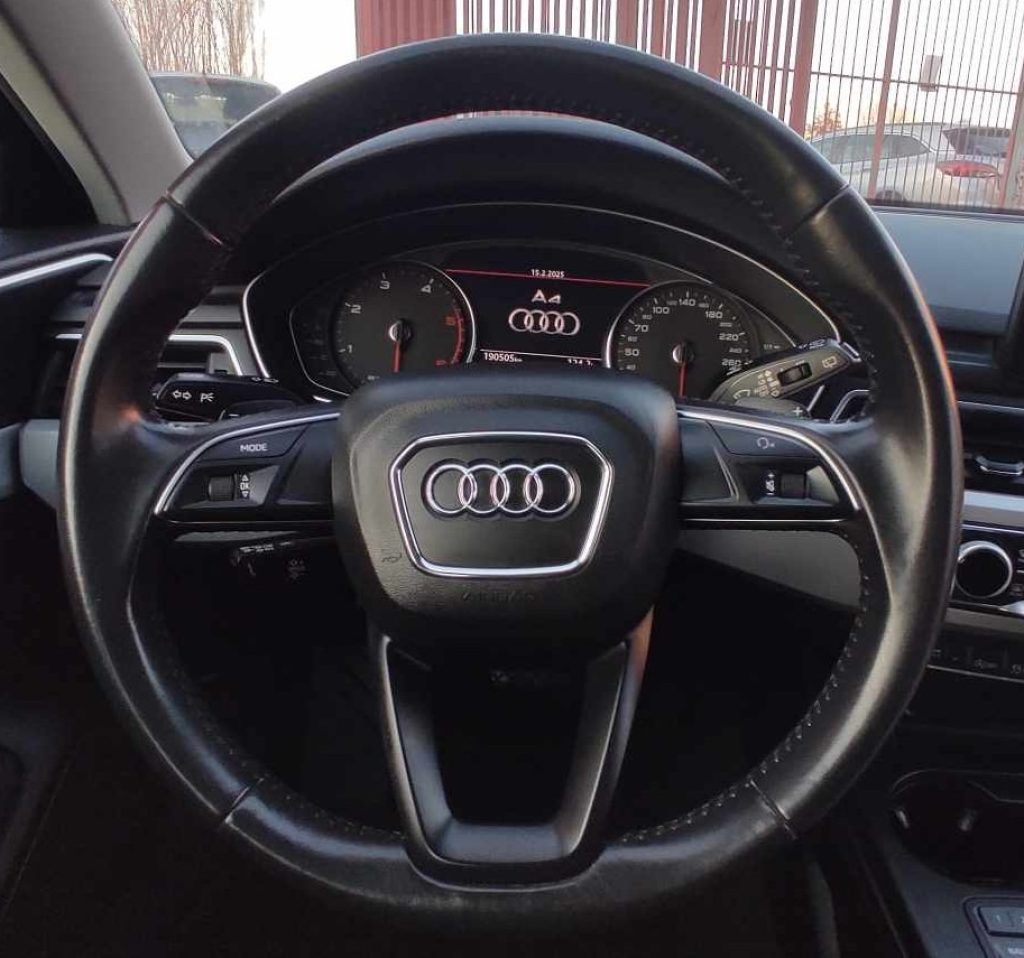 AUDI A4 Avant 35 TDI S tronic Business - 9