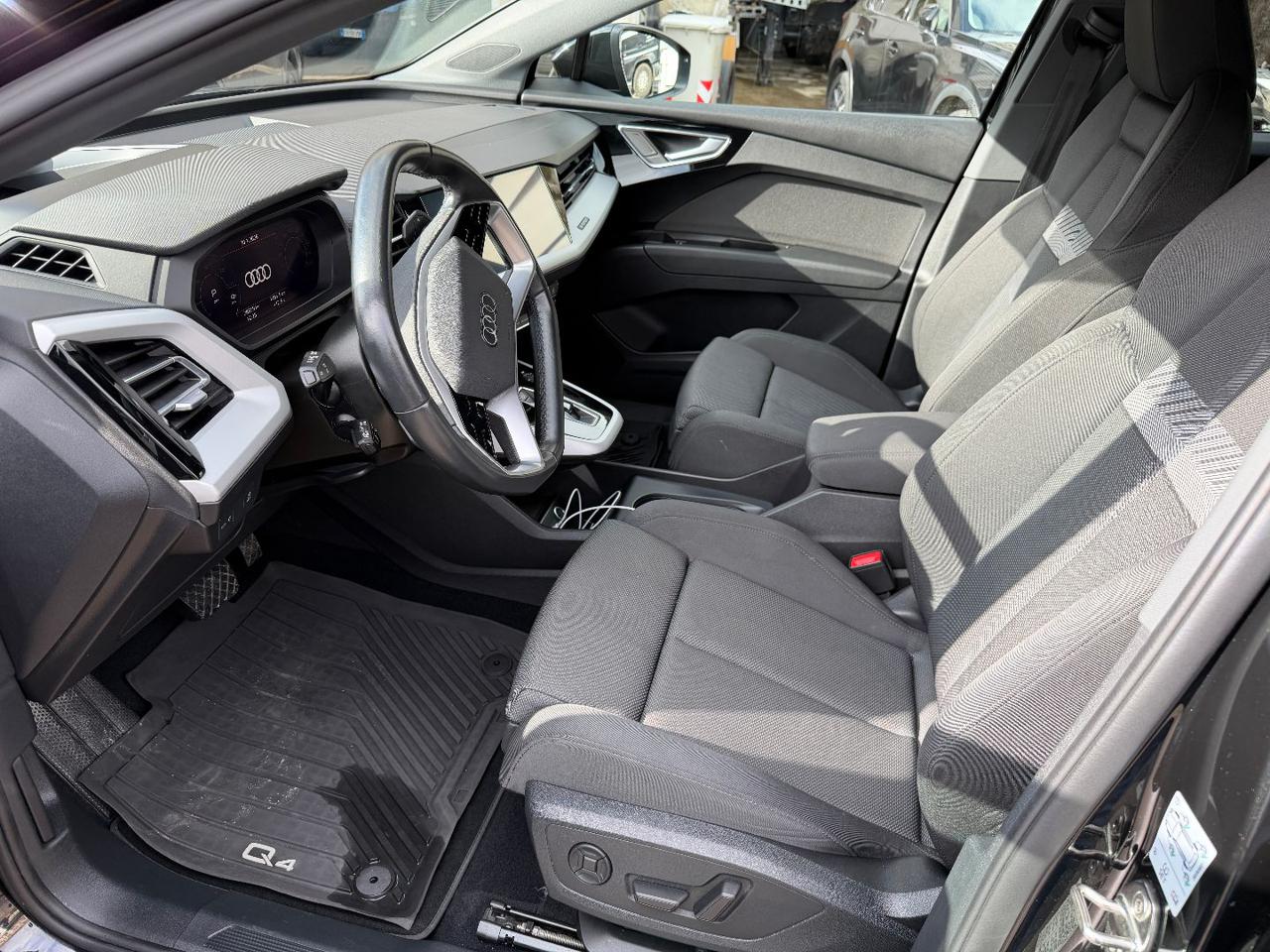 AUDI Q4 e-tron Q4 SPB 35 e-tron Business - 9