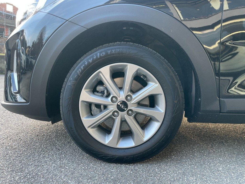 KIA Stonic 1.0 T-GDi 100 CV MHEV MT Urban - 8