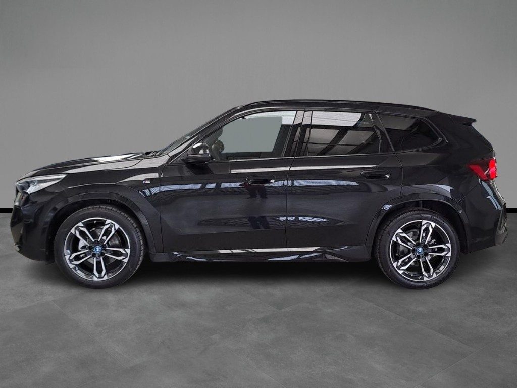 BMW iX1 eDrive 20 Msport Aut. - 3