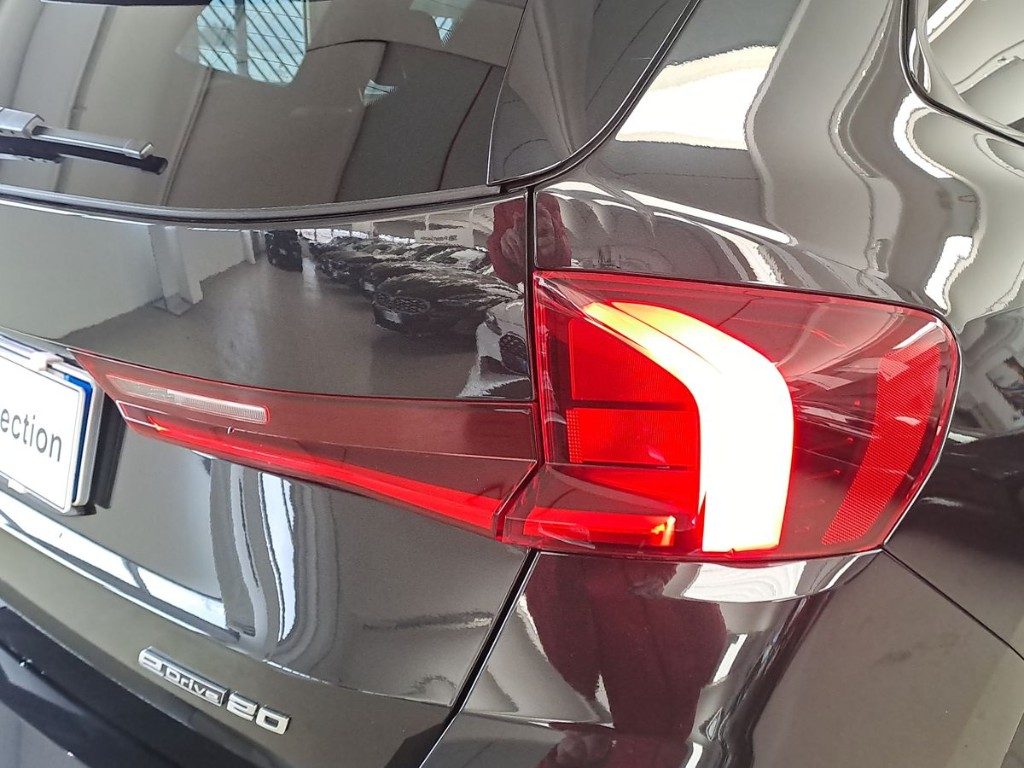 BMW iX1 eDrive 20 Msport Aut. - 7