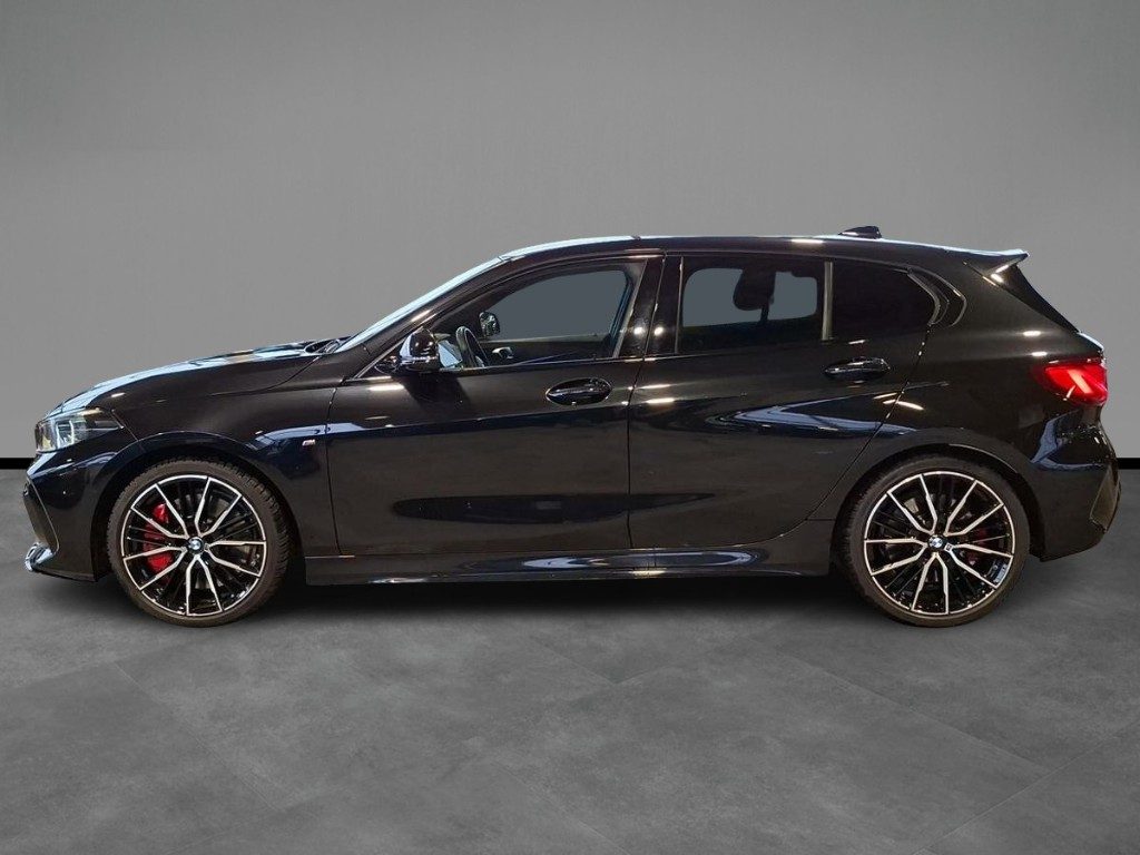 BMW M135 i xDrive Pacchetto M Performance Aut. - 3