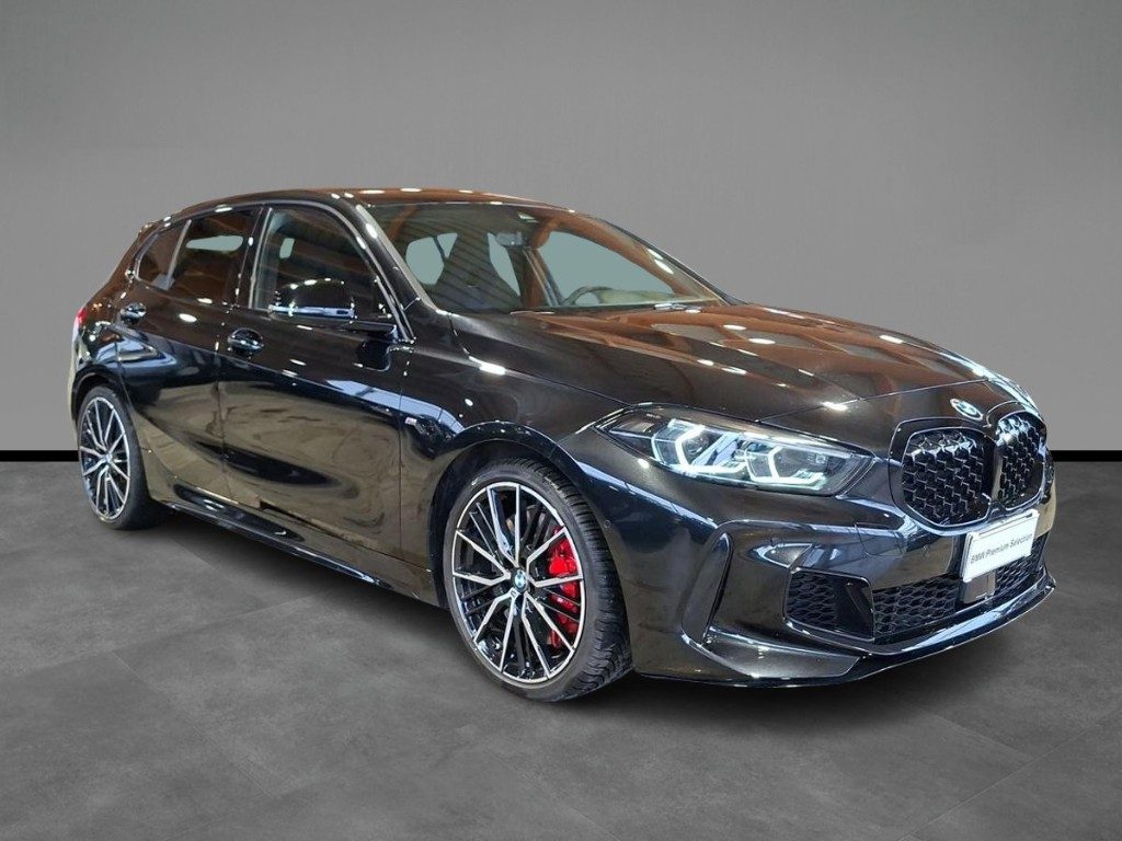 BMW M135 i xDrive Pacchetto M Performance Aut. - 15