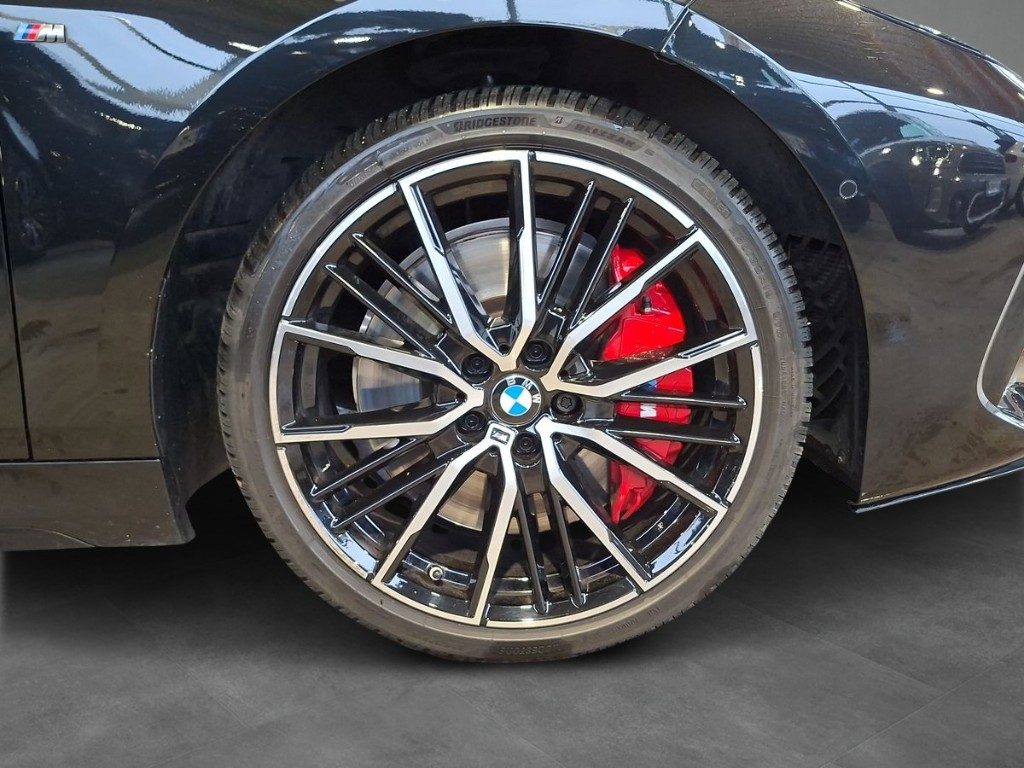 BMW M135 i xDrive Pacchetto M Performance Aut. - 5