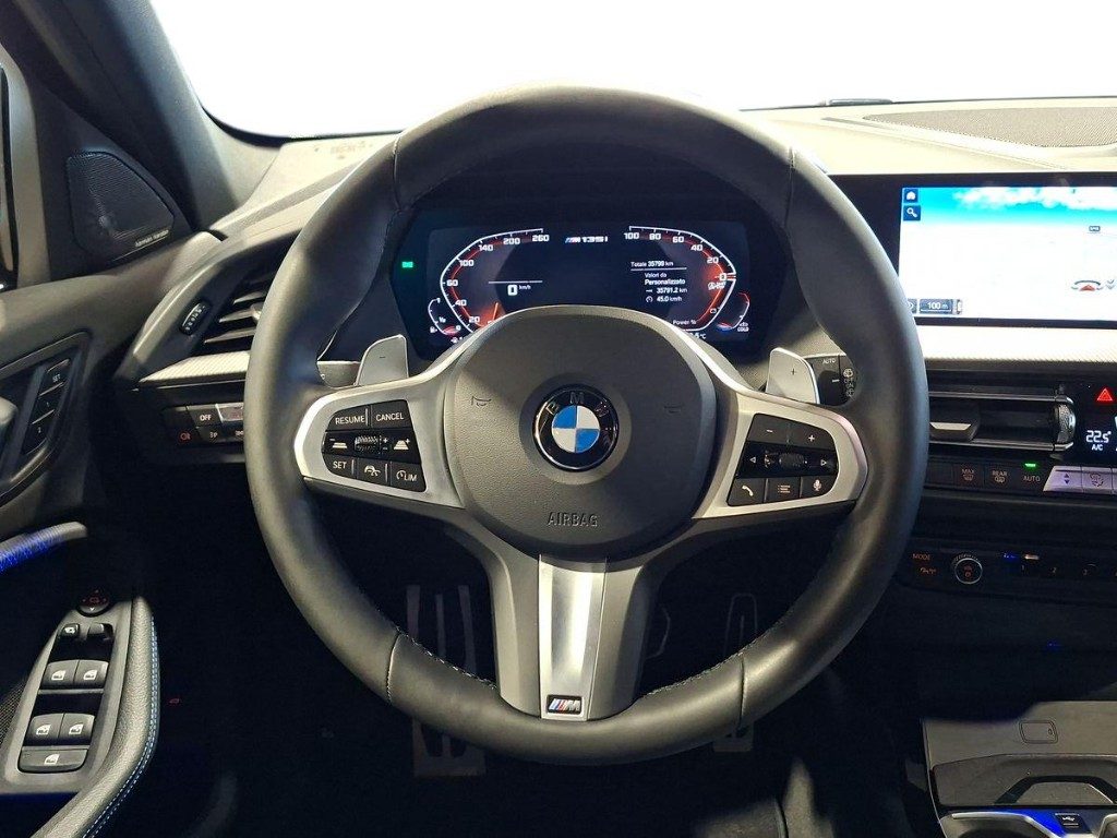 BMW M135 i xDrive Pacchetto M Performance Aut. - 10