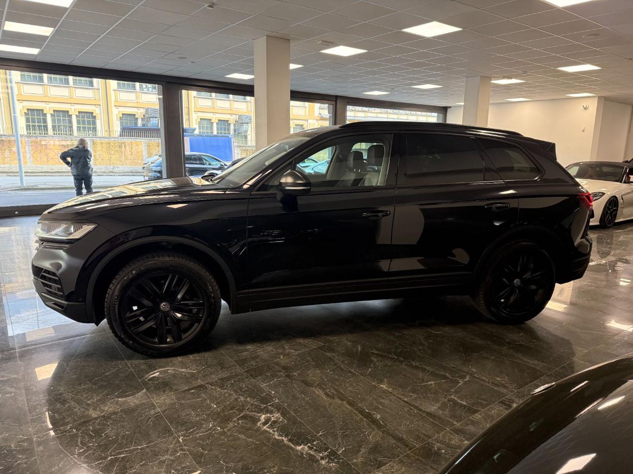 Volkswagen Touareg 3.0 V6 TDI SCR Advanced / SEDILI RISCALDATI 2019 - foto 3