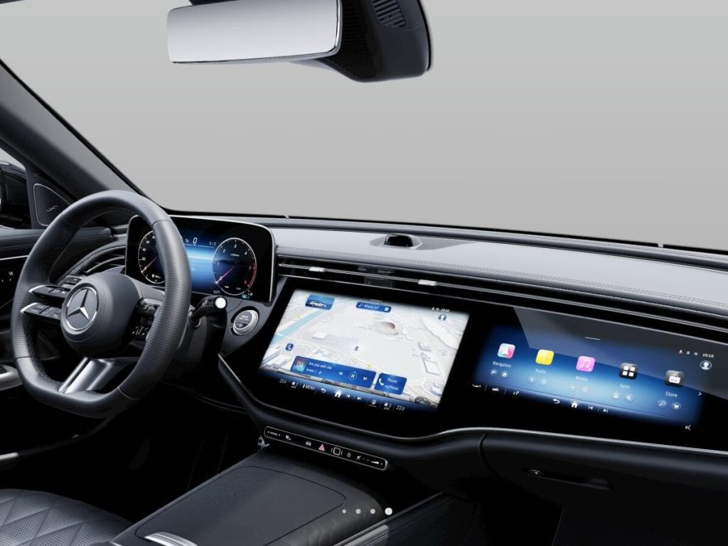 MERCEDES-BENZ E 220 d Mild hybrid 4Matic S.W. AMG Line PREMIUM - 8