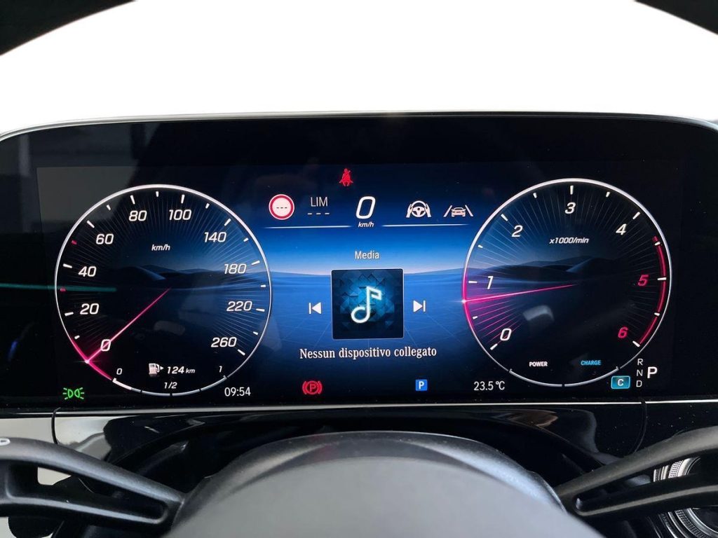 MERCEDES-BENZ E 220 d Mild hybrid 4Matic S.W. AMG Line PREMIUM - 8