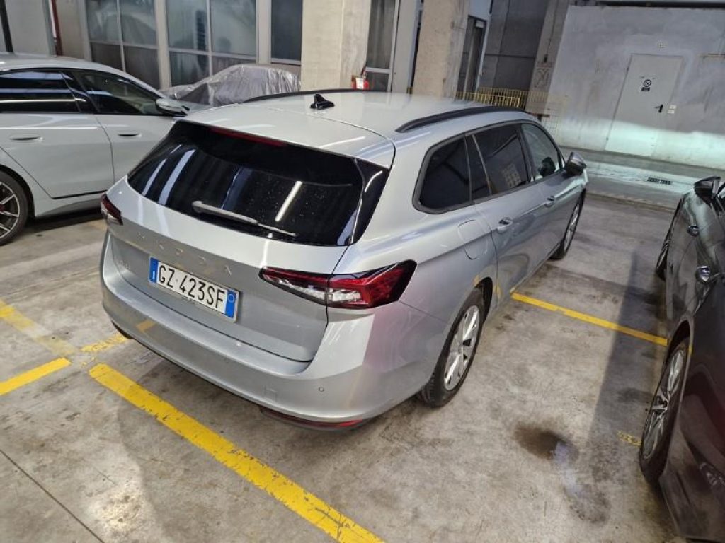 SKODA Superb 2.0 TDI DSG Wagon Selection - 2