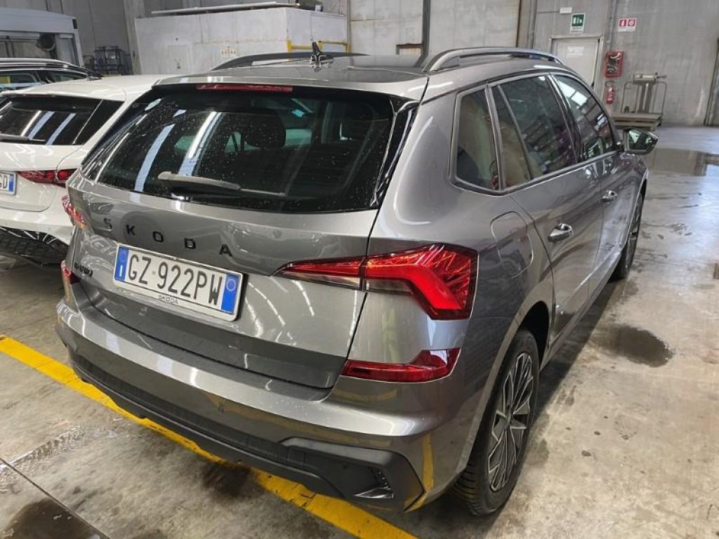 SKODA Kamiq 1.0 TSI 115 CV Black Dots - 2