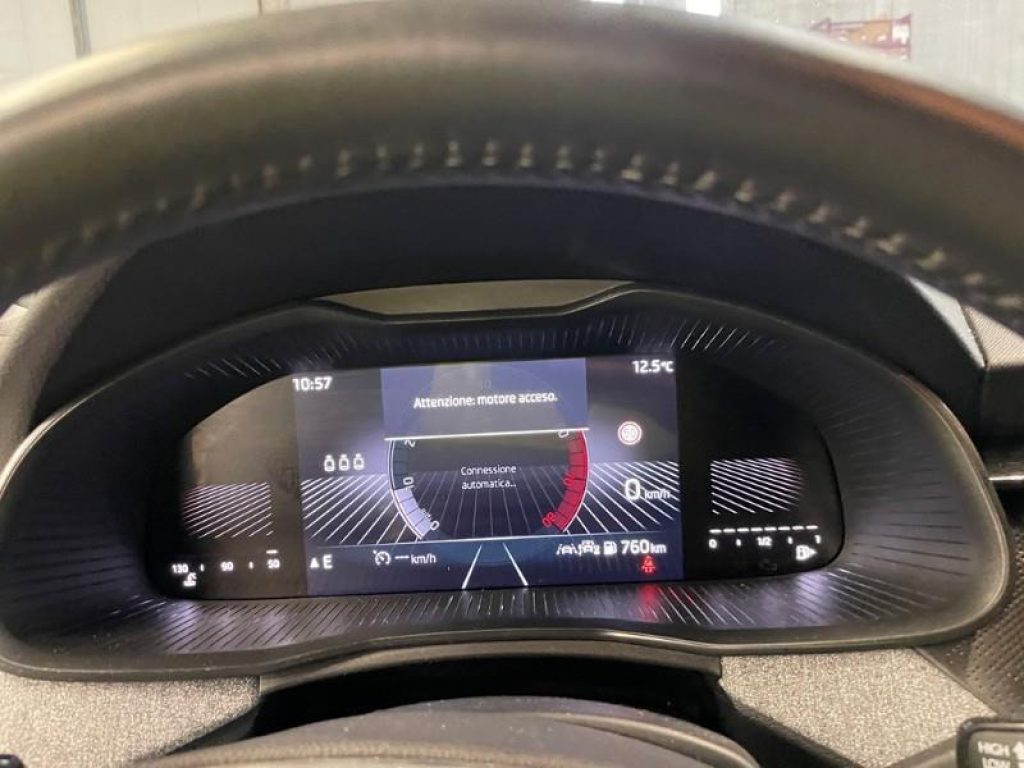 SKODA Kamiq 1.0 TSI 115 CV Black Dots - 4