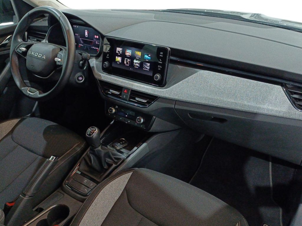 SKODA Kamiq 1.0 TSI 115 CV Black Dots - 9