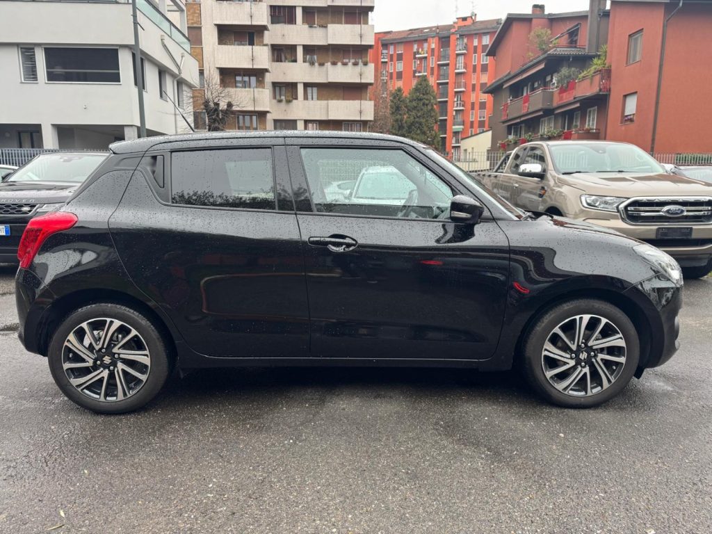 SUZUKI Swift 1.2 Hybrid Top - 4