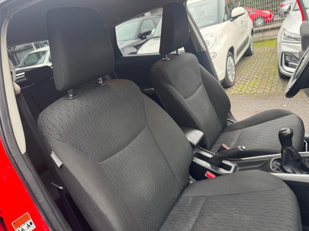 SUZUKI Baleno 1.2 VVT Dualjet B-Top - 18