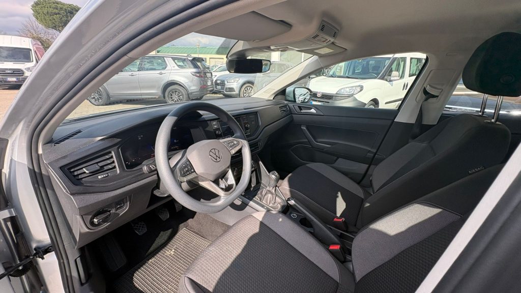 VOLKSWAGEN Taigo 1.0 TSI 110 CV Life IDONEA X NEOPATENTATI - 8