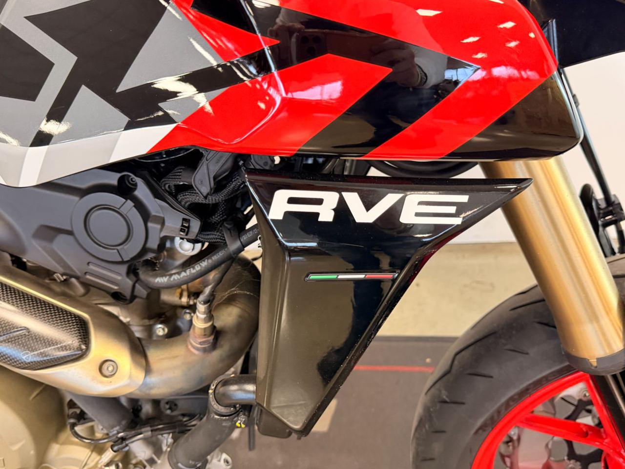 DUCATI Hypermotard 698 RVE - 6