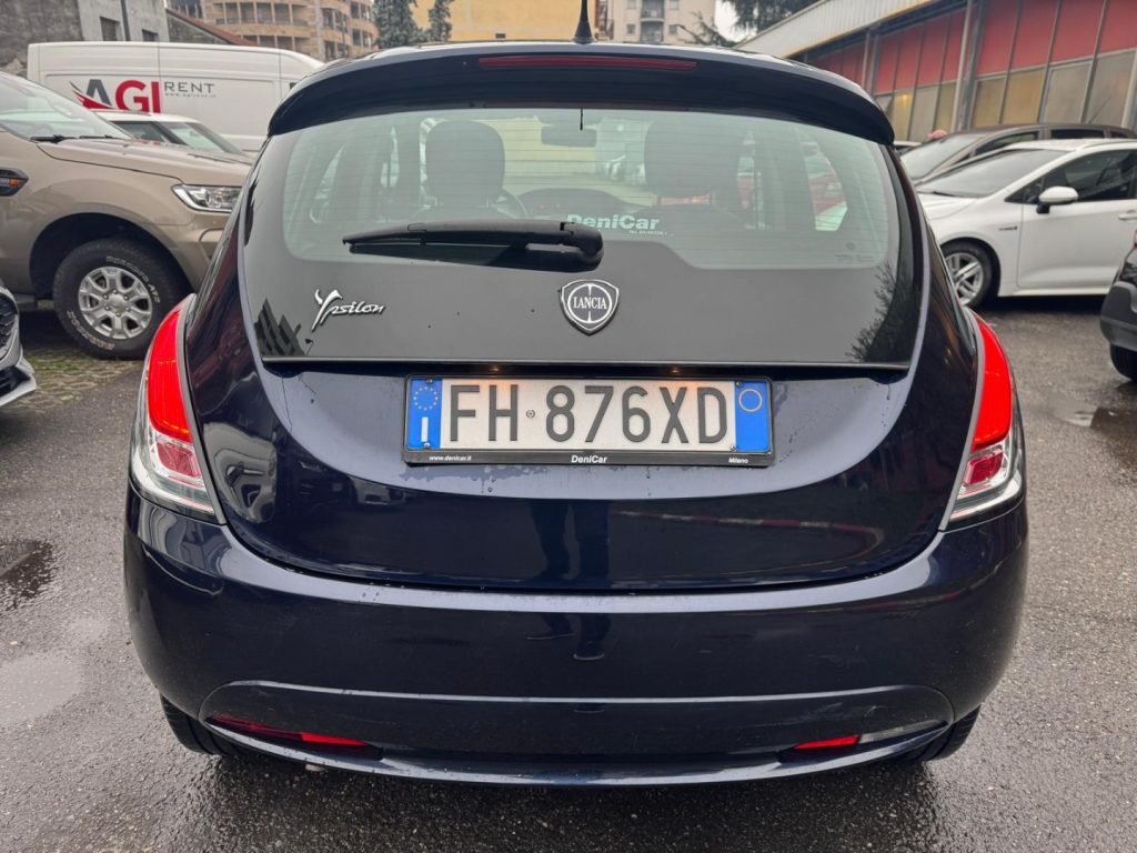 LANCIA Ypsilon 1.2 69 CV 5 porte Gold - 4