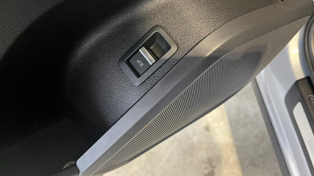 AUDI Q5 2.0 TDI quattro S tronic Business Design - 21